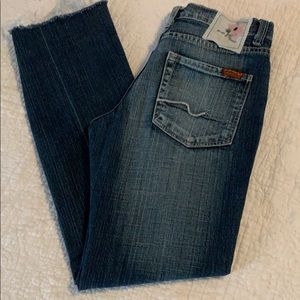 Like New 7 For All Mankind Wide Raw Hem Jeans W29”